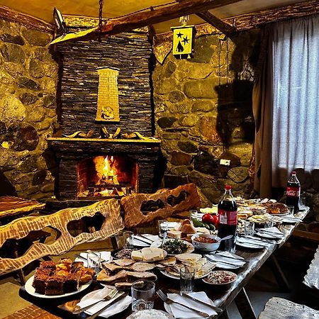 מסטיה Eliso'S Guesthouse מראה חיצוני תמונה