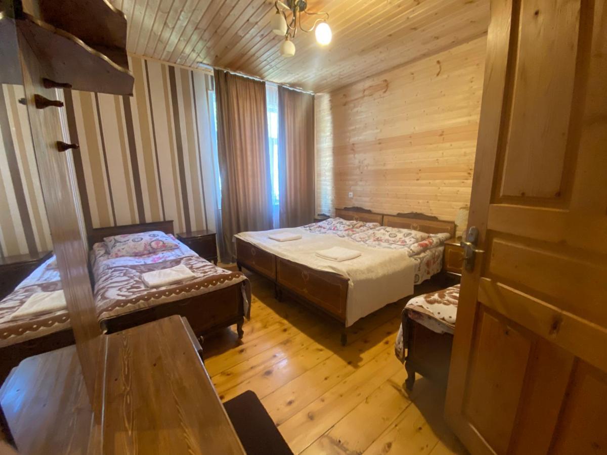 מסטיה Eliso'S Guesthouse מראה חיצוני תמונה