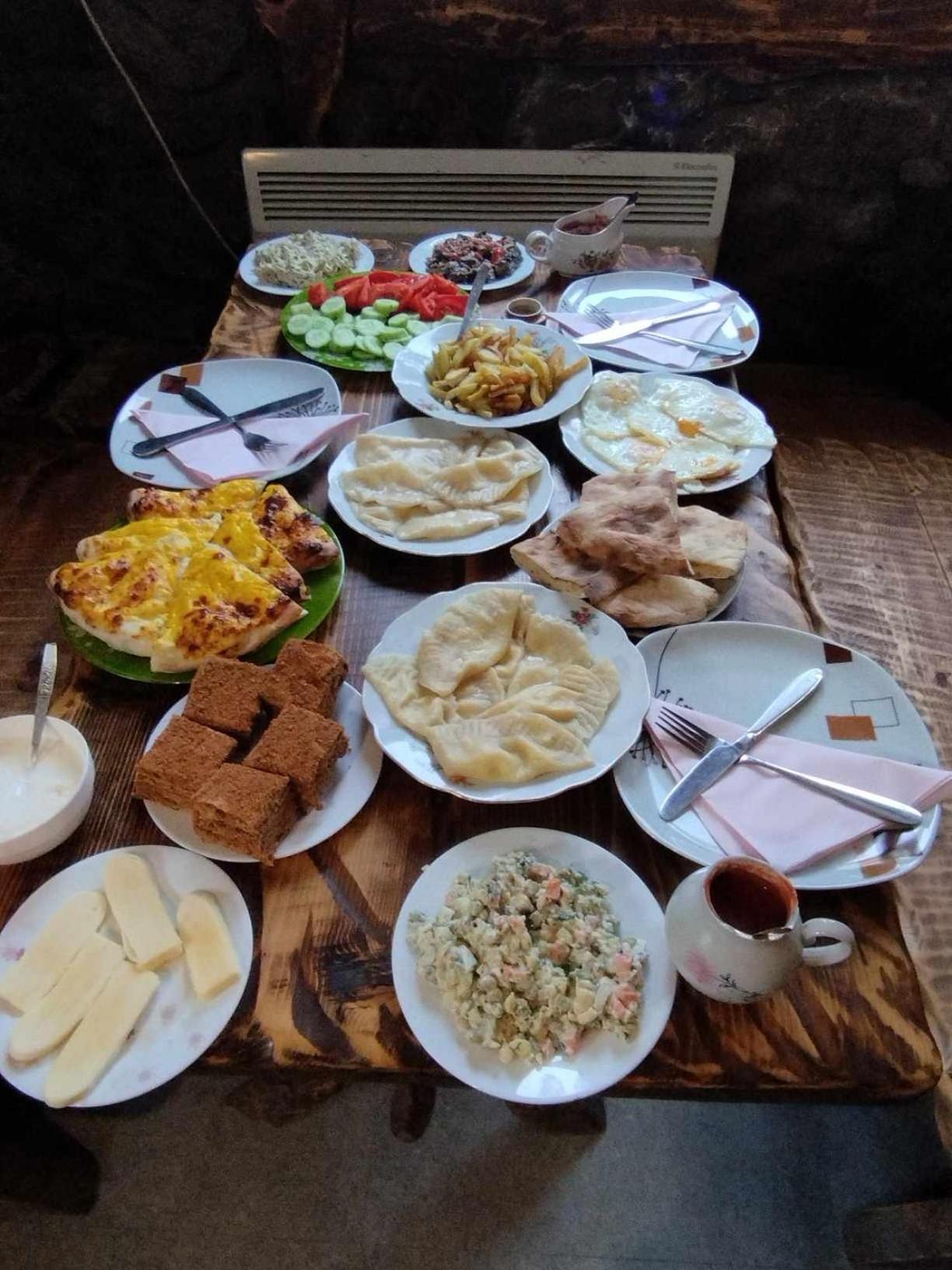 מסטיה Eliso'S Guesthouse מראה חיצוני תמונה