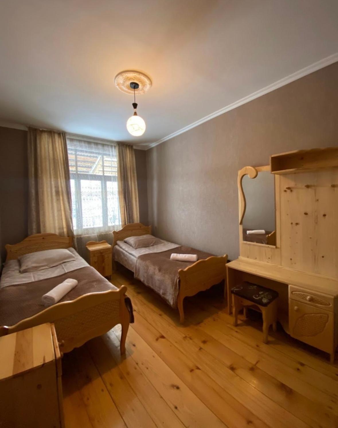 מסטיה Eliso'S Guesthouse מראה חיצוני תמונה