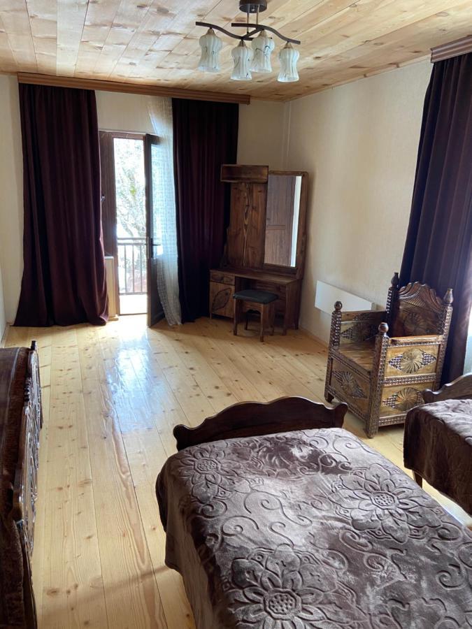 מסטיה Eliso'S Guesthouse מראה חיצוני תמונה